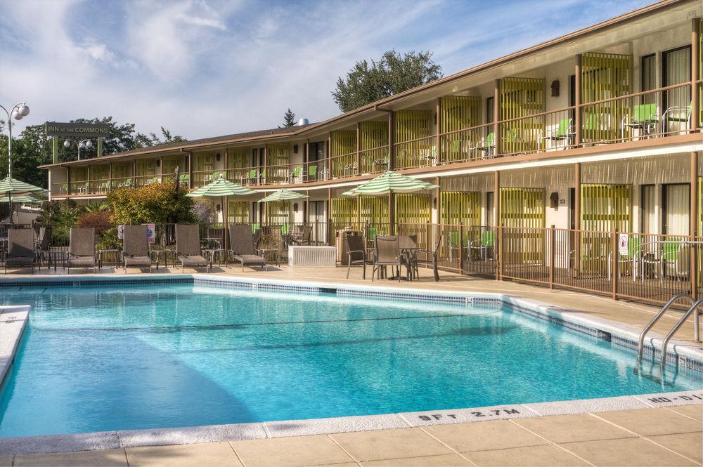 מדפורד Inn At The Commons מראה חיצוני תמונה