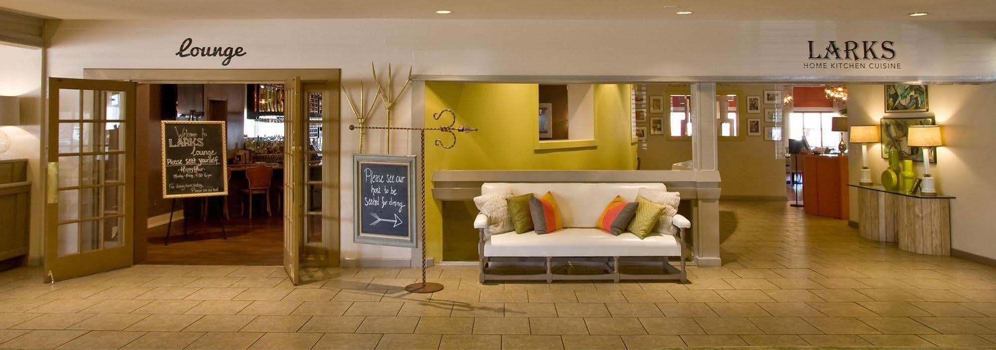 מדפורד Inn At The Commons מראה חיצוני תמונה